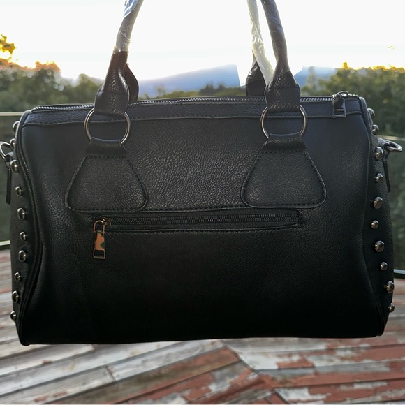 ☠️ Skull Studded Punk Moto Black Tote Crossbody Bag - Picture 5 of 16